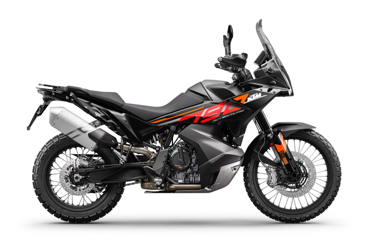 2023 KTM 790, 890 Adventure bikes unveiled. 